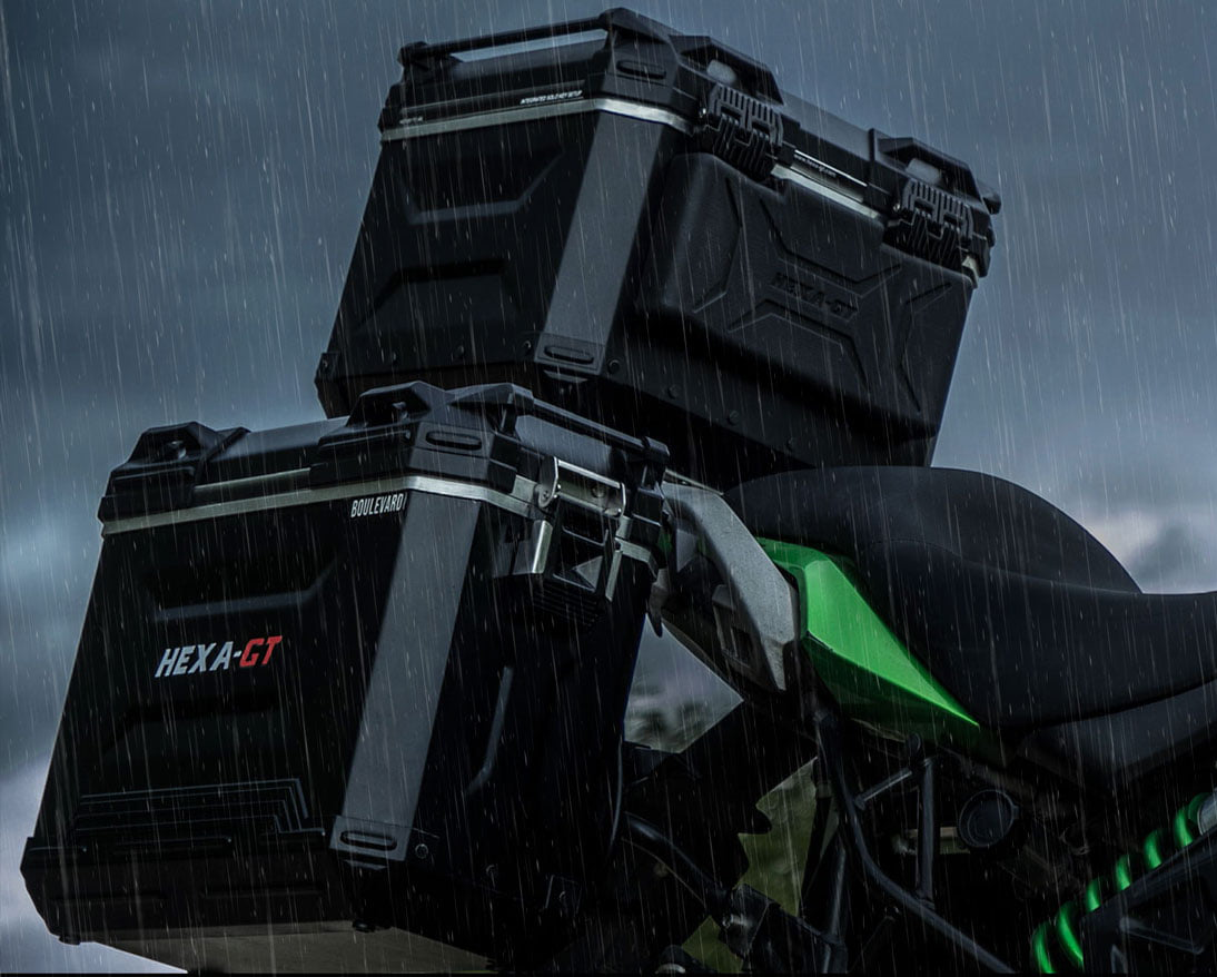 This is a hero image featuring Hexa-GT's Boulevard Top and Side Case