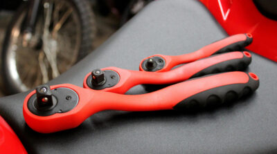 image of repair of Hexa-GT Blog on Top box and Side Case